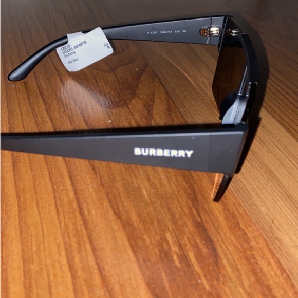 Burberry Glasses - Picture 2 of 3